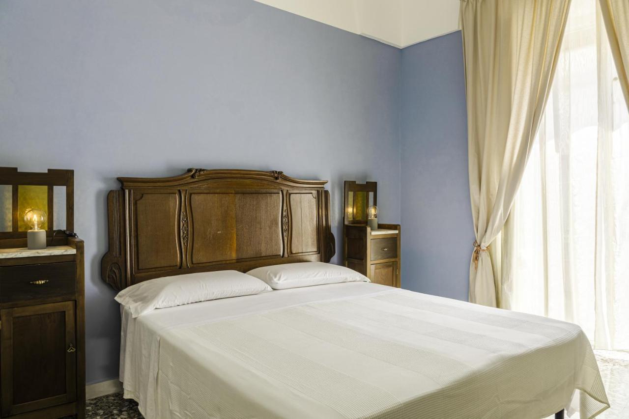 Palazzo Dante Bed & Breakfast Alliste Dış mekan fotoğraf