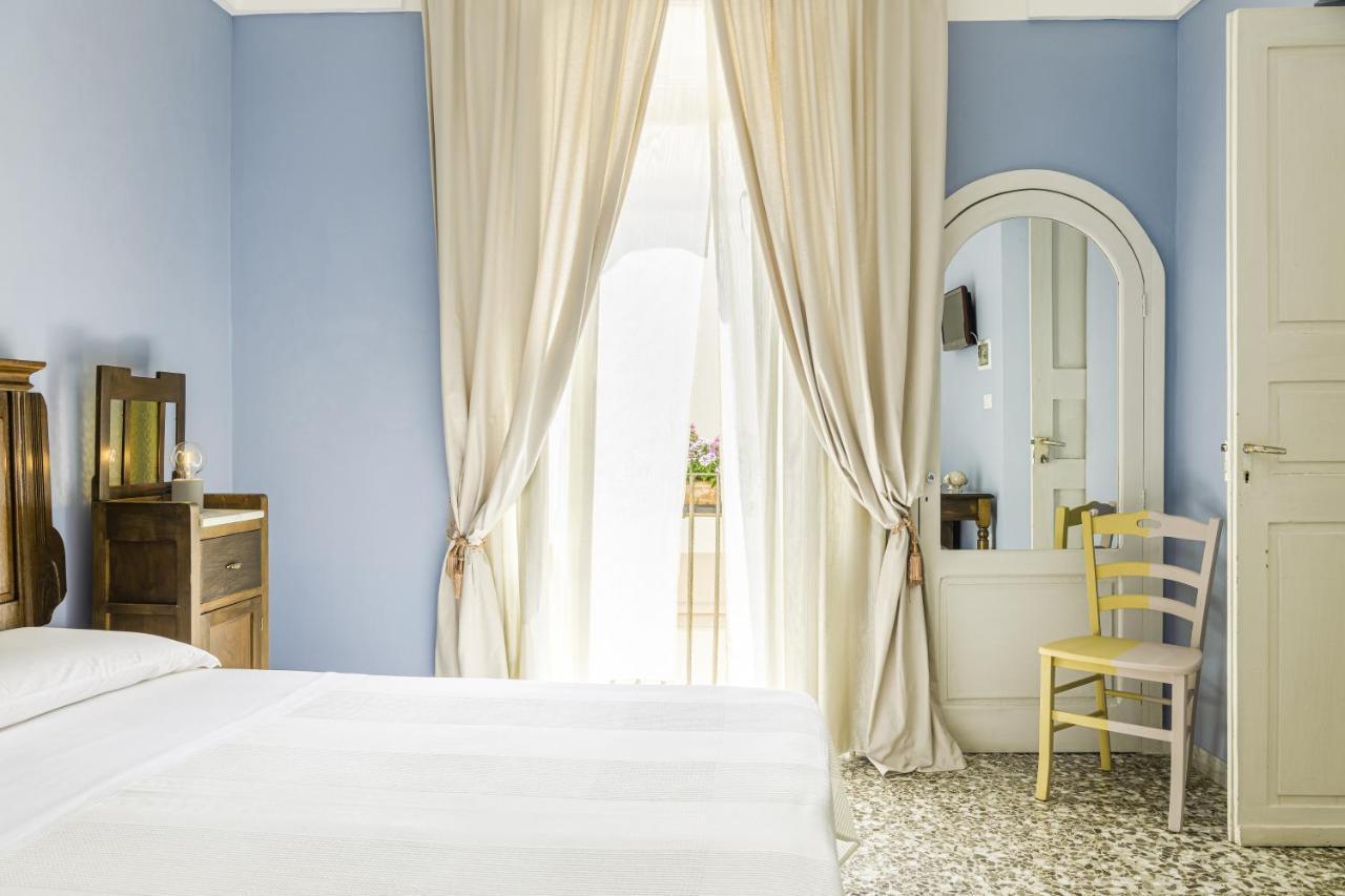 Palazzo Dante Bed & Breakfast Alliste Dış mekan fotoğraf