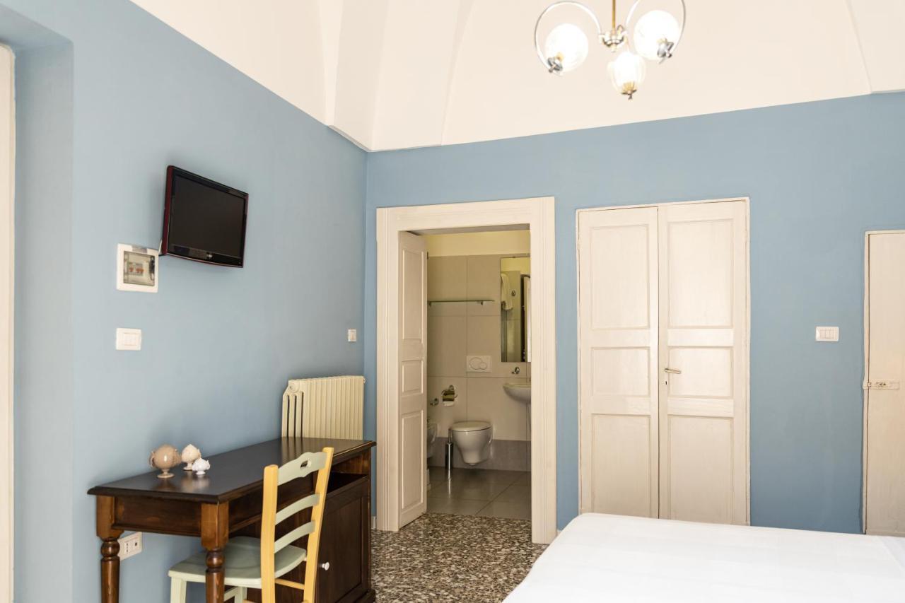 Palazzo Dante Bed & Breakfast Alliste Dış mekan fotoğraf