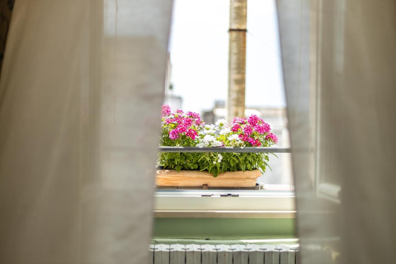 Palazzo Dante Bed & Breakfast Alliste Dış mekan fotoğraf