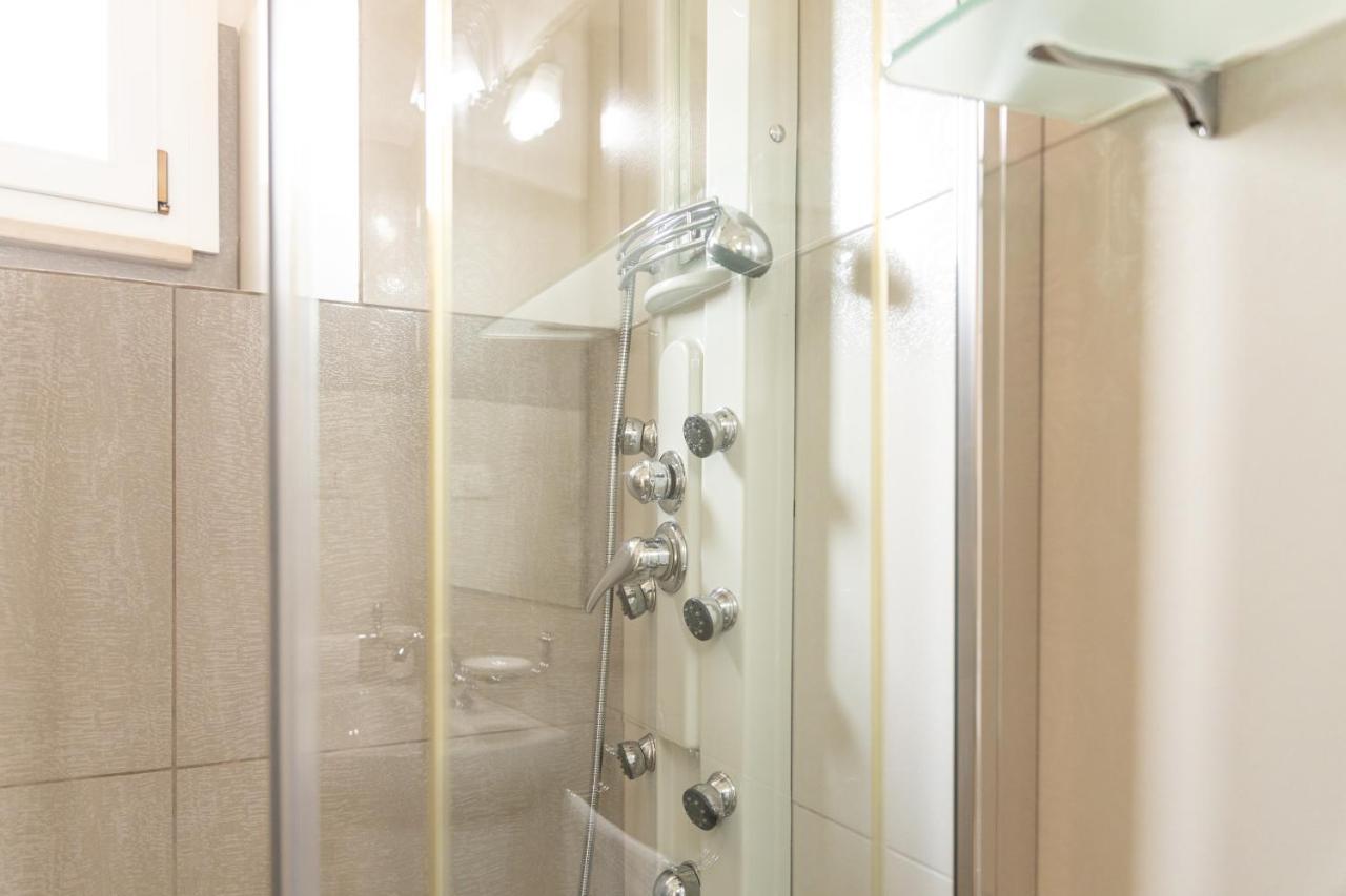 Palazzo Dante Bed & Breakfast Alliste Dış mekan fotoğraf