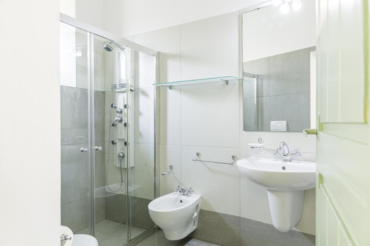 Palazzo Dante Bed & Breakfast Alliste Dış mekan fotoğraf